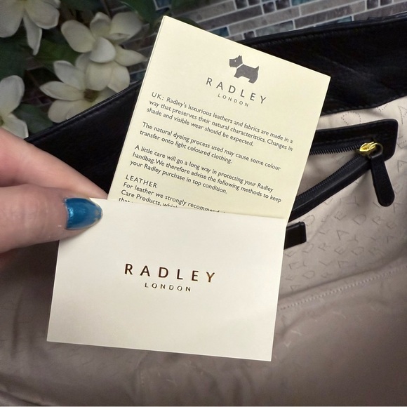 NWT Radley London Phoenix Place large tote purse - Picture 9 of 11